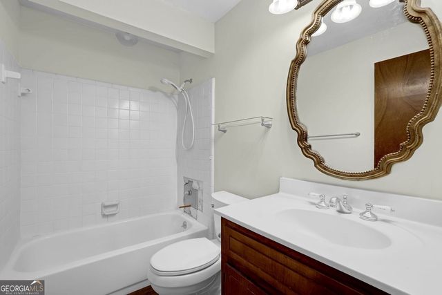 2683 Ashworth Circle SW, Snellville, GA 30078