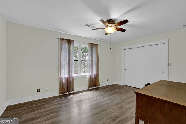 2683 Ashworth Circle SW, Snellville, GA 30078