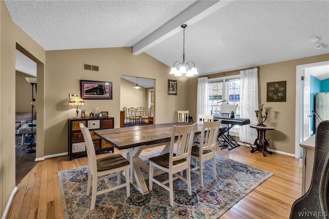 155 Wedgewood Drive, Amherst, NY 14221
