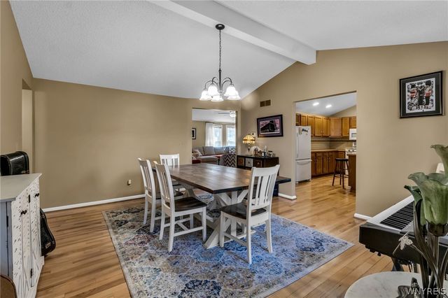 155 Wedgewood Drive, Amherst, NY 14221