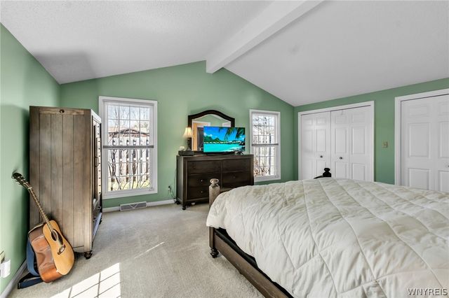 155 Wedgewood Drive, Amherst, NY 14221