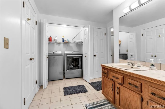155 Wedgewood Drive, Amherst, NY 14221