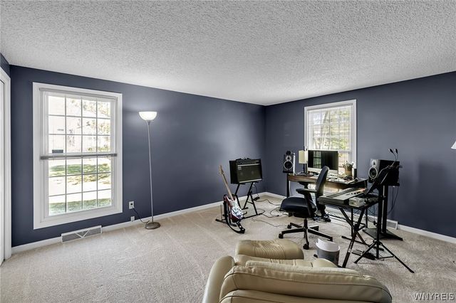 155 Wedgewood Drive, Amherst, NY 14221