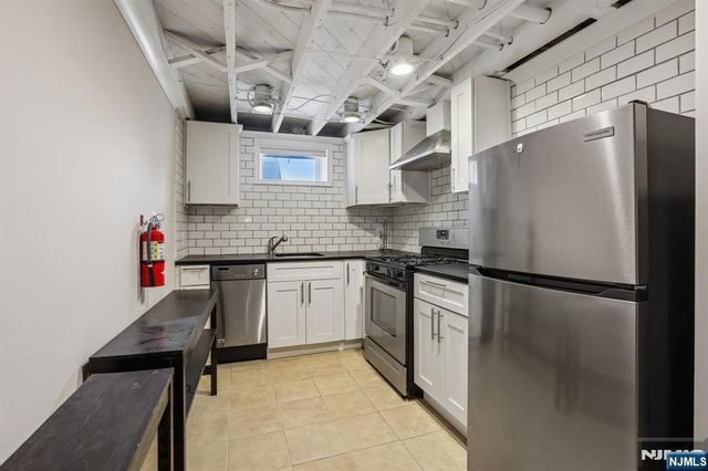 114 Hobart Avenue, Rutherford, NJ 07070