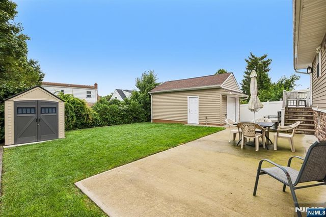 114 Hobart Avenue, Rutherford, NJ 07070