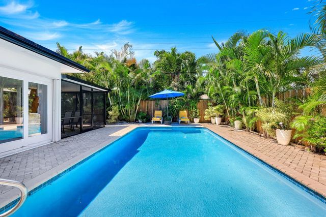 5779 NE 17th Ave, Fort Lauderdale, FL 33334
