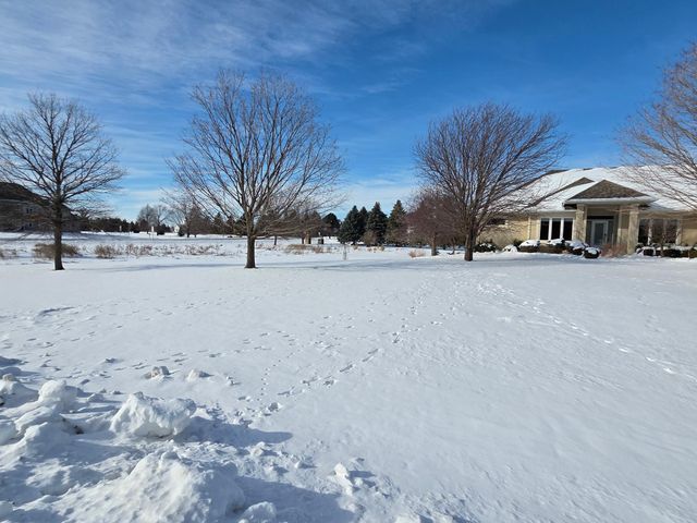 2631 Hawk Hill Lane SW, Rochester, MN 55902