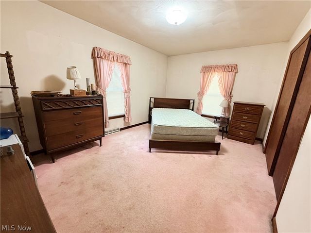 56485 Deep Run Road, Martins Ferry, OH 43935