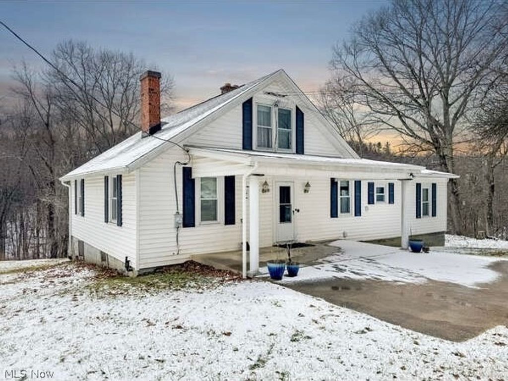 56485 Deep Run Road, Martins Ferry, OH 43935