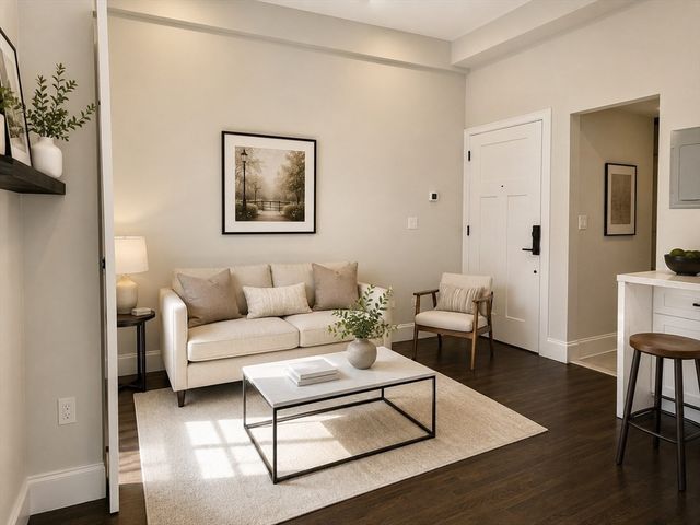 107 Charles Street 202, Boston, MA 02114