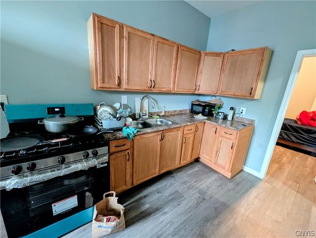 405 Pond Street, Syracuse, NY 13208