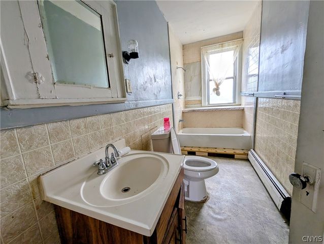 405 Pond Street, Syracuse, NY 13208