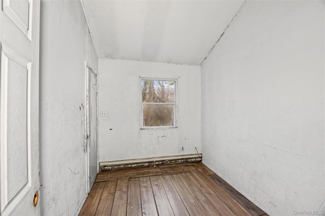 85 Norfleet Lane, Coram, NY 11727