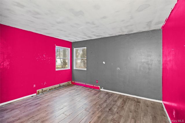 85 Norfleet Lane, Coram, NY 11727