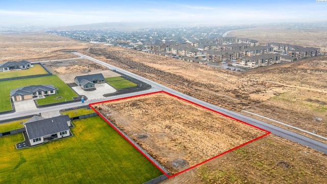 7203 Ambrosia St, Kennewick, WA 99338