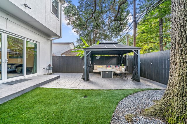 620 E 26th Street, Houston, TX 77008