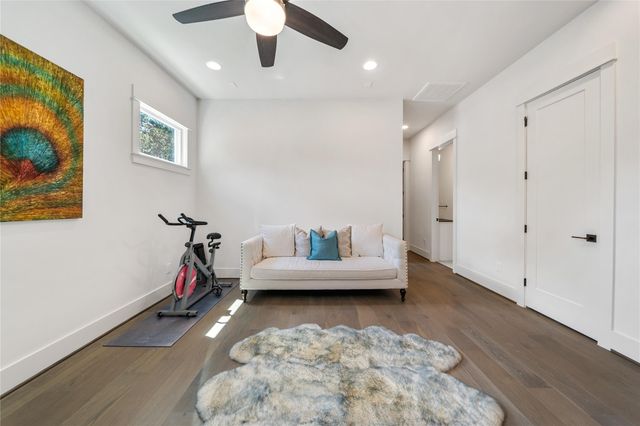 620 E 26th Street, Houston, TX 77008