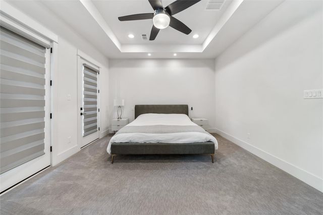 620 E 26th Street, Houston, TX 77008