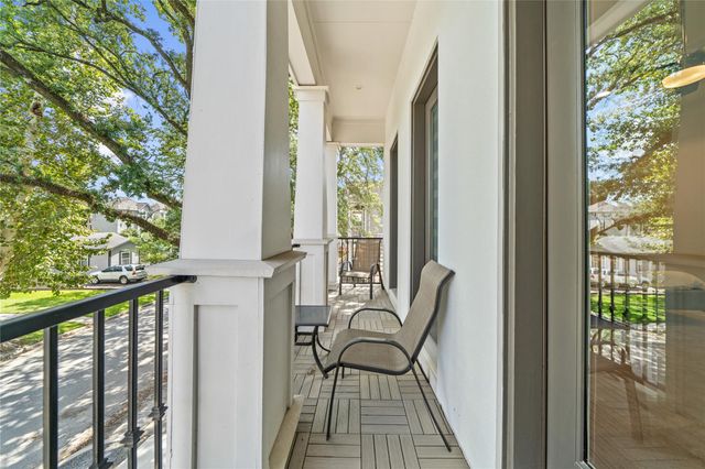 620 E 26th Street, Houston, TX 77008