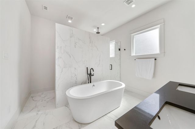 620 E 26th Street, Houston, TX 77008