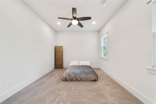 620 E 26th Street, Houston, TX 77008