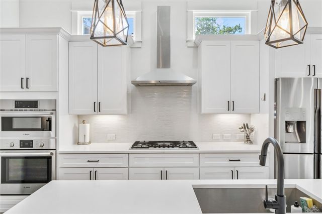 620 E 26th Street, Houston, TX 77008