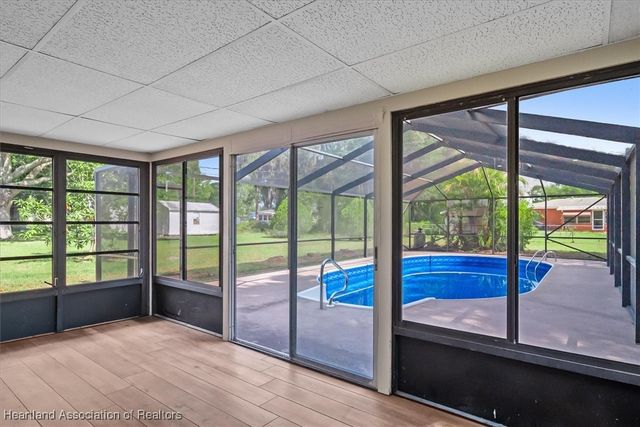 131 Sparrow Avenue, Sebring, FL 33870