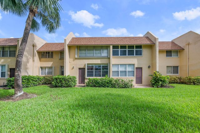2865 SW 22nd Avenue 105, Delray Beach, FL 33445