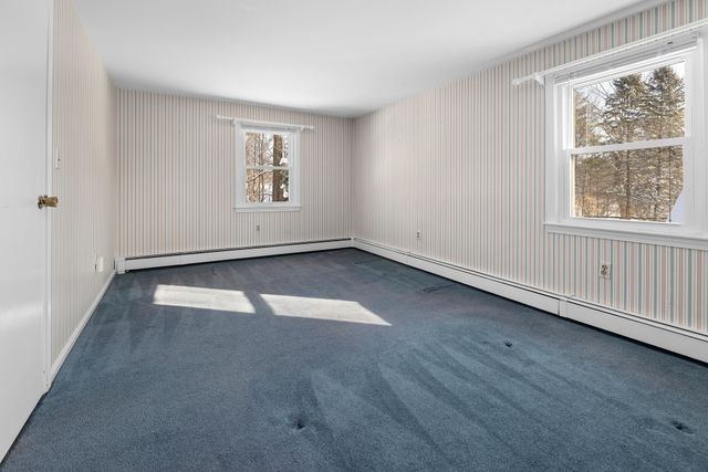 63 Morning Glory Lane, Hartford, VT 05088