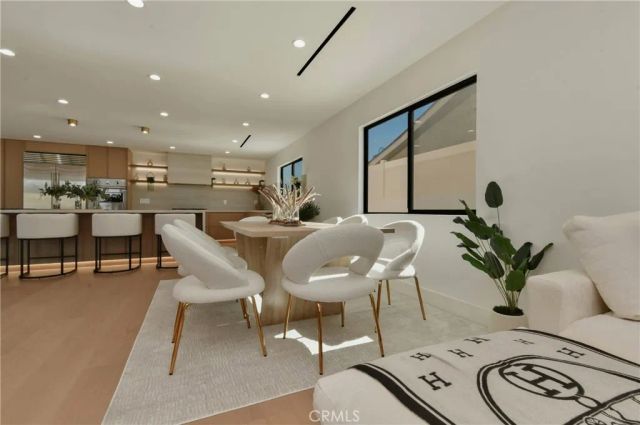 23409 Friar, Woodland Hills, CA 91367