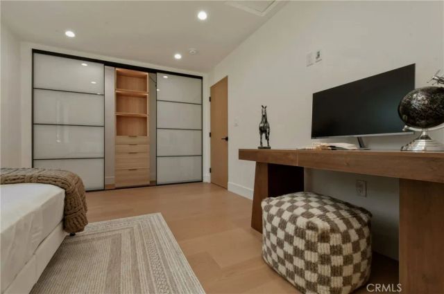 23409 Friar, Woodland Hills, CA 91367