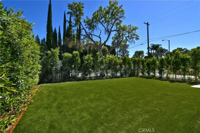 23409 Friar, Woodland Hills, CA 91367