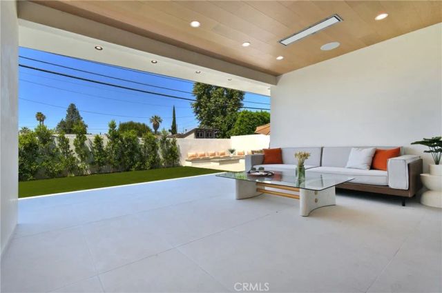 23409 Friar, Woodland Hills, CA 91367