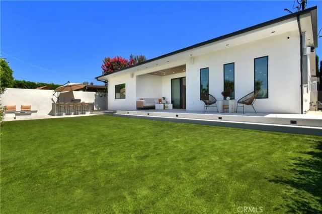 23409 Friar, Woodland Hills, CA 91367