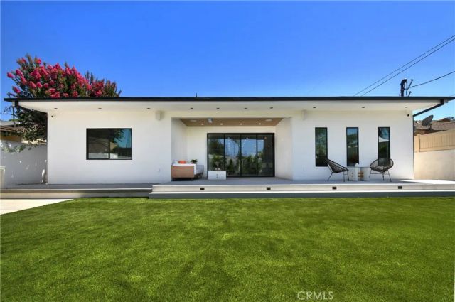 23409 Friar, Woodland Hills, CA 91367