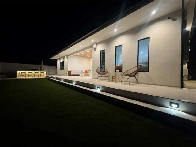23409 Friar, Woodland Hills, CA 91367