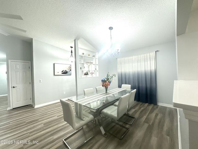 1516 DERRINGER Road, Jacksonville, FL 32225