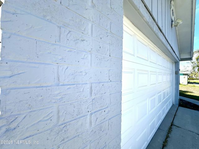 1516 DERRINGER Road, Jacksonville, FL 32225