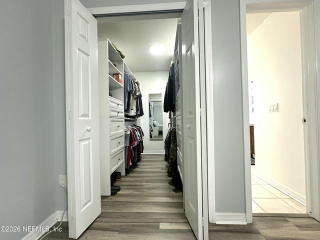 1516 DERRINGER Road, Jacksonville, FL 32225