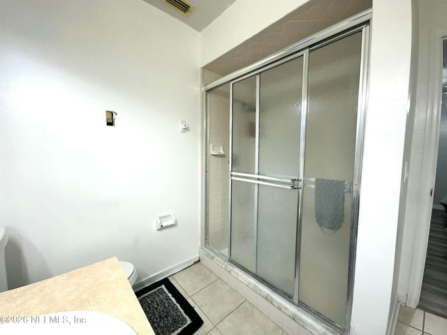 1516 DERRINGER Road, Jacksonville, FL 32225