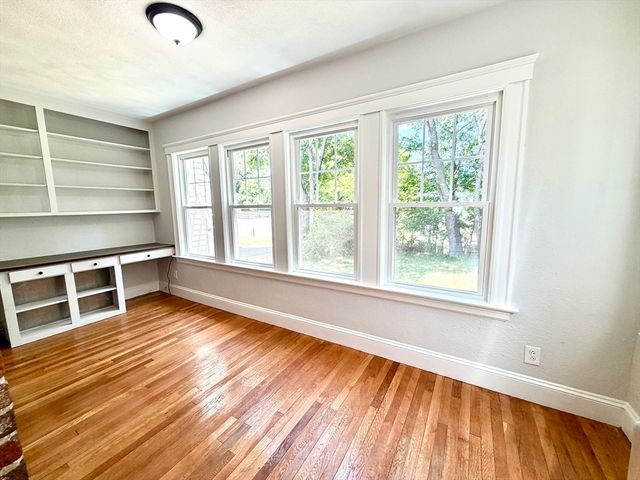 85 Barber Rd 1, Framingham, MA 01702