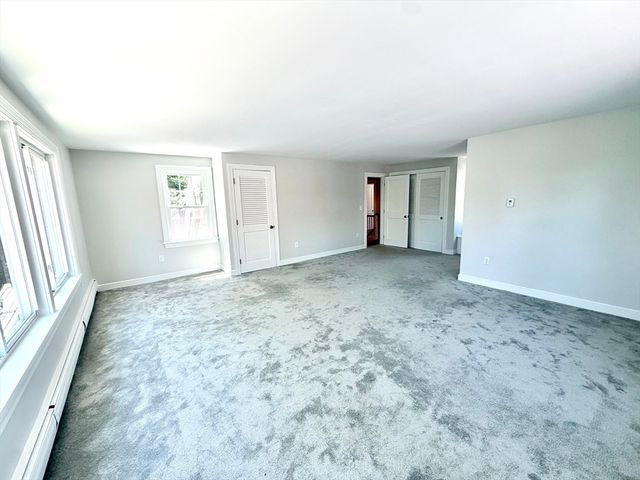 85 Barber Rd 1, Framingham, MA 01702