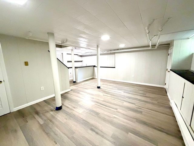 85 Barber Rd 1, Framingham, MA 01702