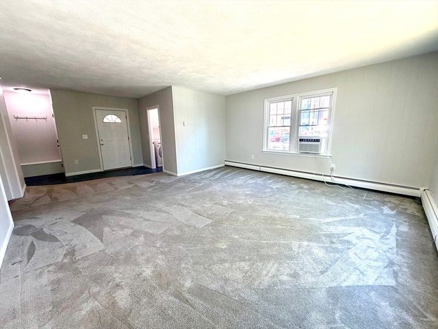 85 Barber Rd 1, Framingham, MA 01702