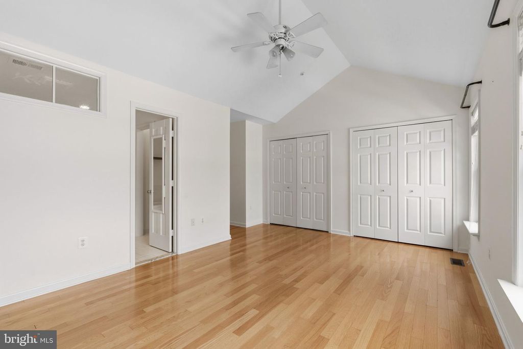 Image 20 of property listing at 2213 LAMP POST LN, Frederick, MD 21701