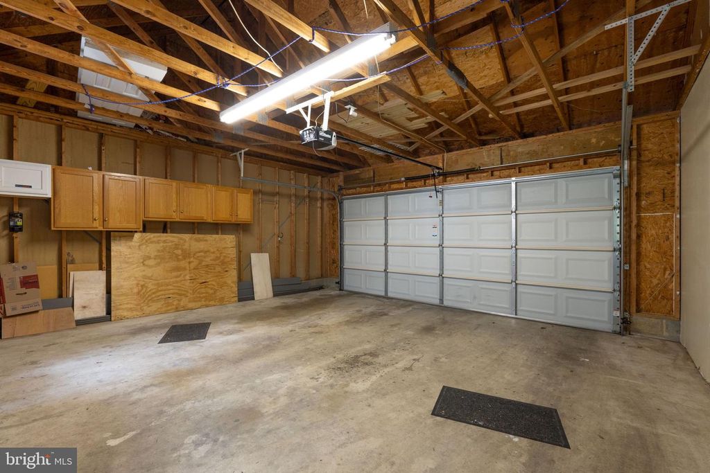 Image 40 of property listing at 2213 LAMP POST LN, Frederick, MD 21701