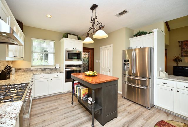 18729 Cypress Church Road, Cypress, TX 77433