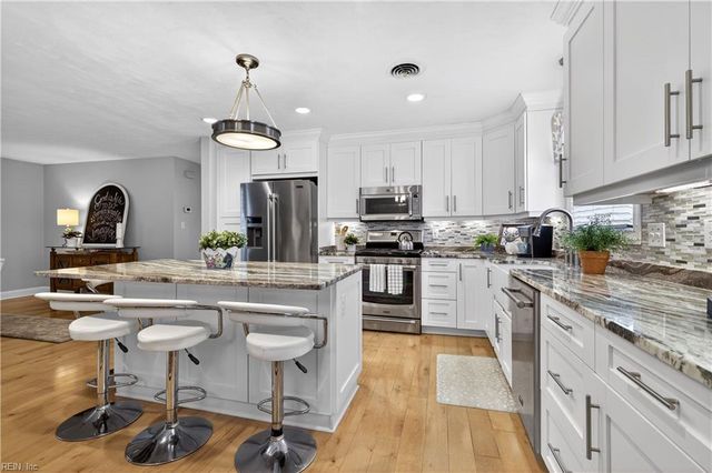 621 Chesopeian TRL, Virginia Beach, VA 23452