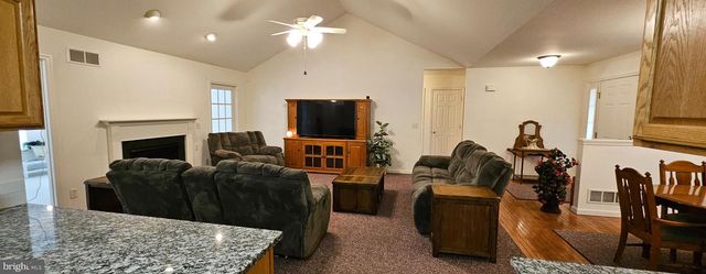 111 W HIGH HILL RD, Camden Wyoming, DE 19934