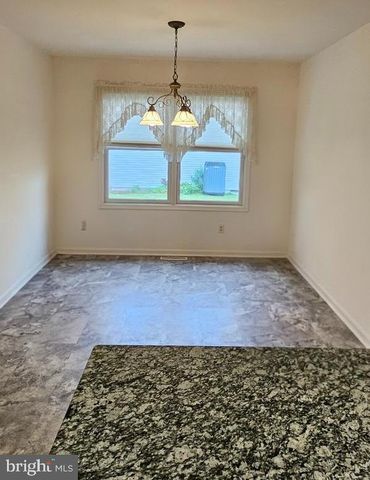 111 W HIGH HILL RD, Camden Wyoming, DE 19934